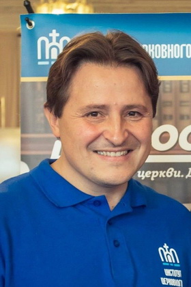 Владимир Николаев