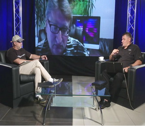 Два портфеля - "Преломленная демонами русско-украинская Перспектива